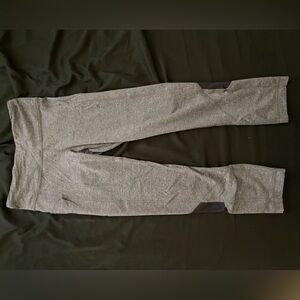 Lululemon cropped leggings